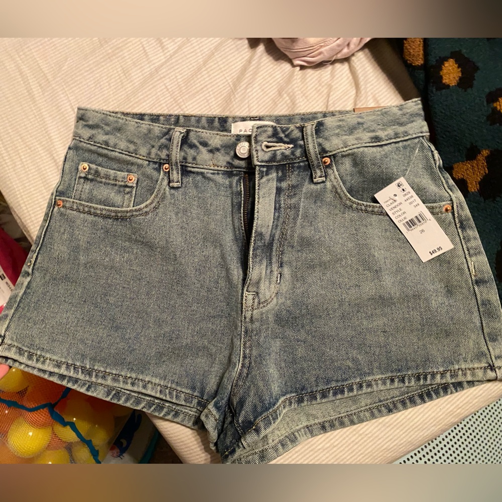 PacSun Light Blue Women's Denim Shorts never worn before , didn’t like the fit - Picture 1 of 1